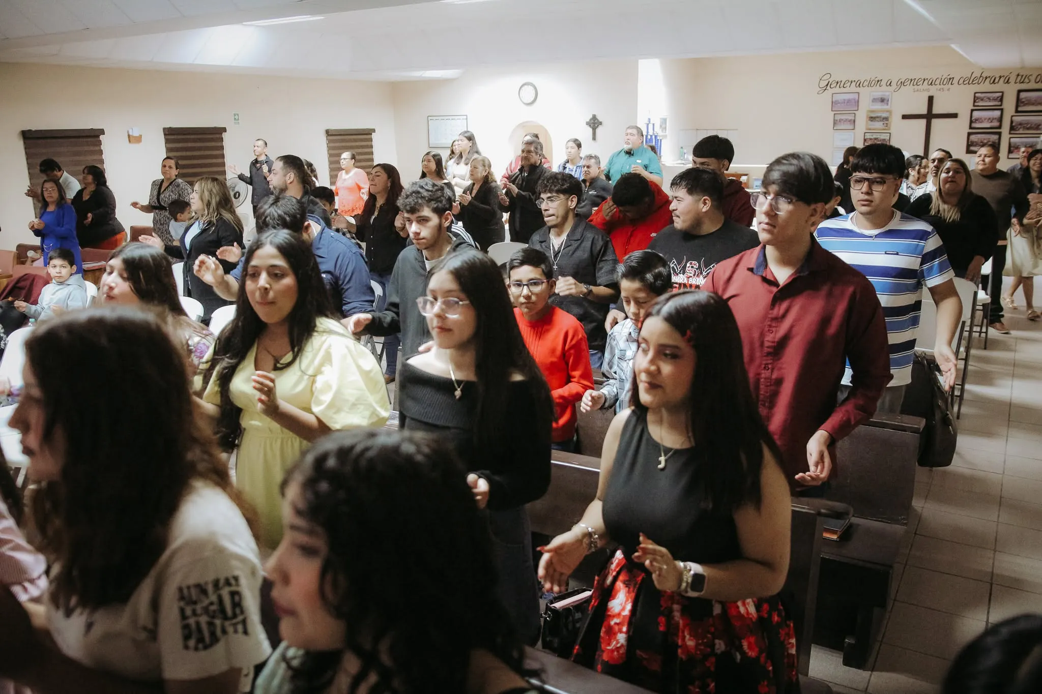 La congregación reunida un domingo